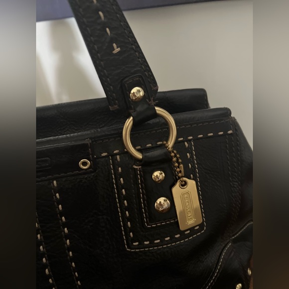 Coach Satchell - Picture 3 of 13